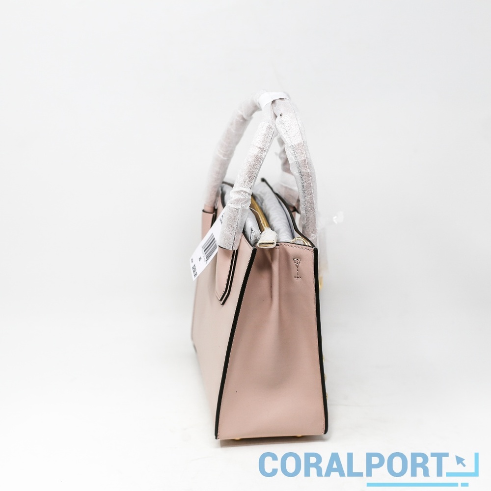 MICHAEL Michael Kors Women's Mercer Messenger - Picture 3 of 7